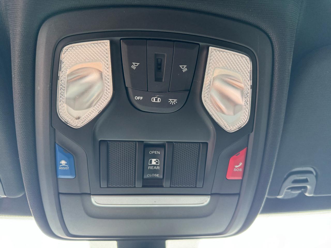 RAM 1500 Big Horn/Lone Star 4x4 Crew Cab 5'7" Box 2019