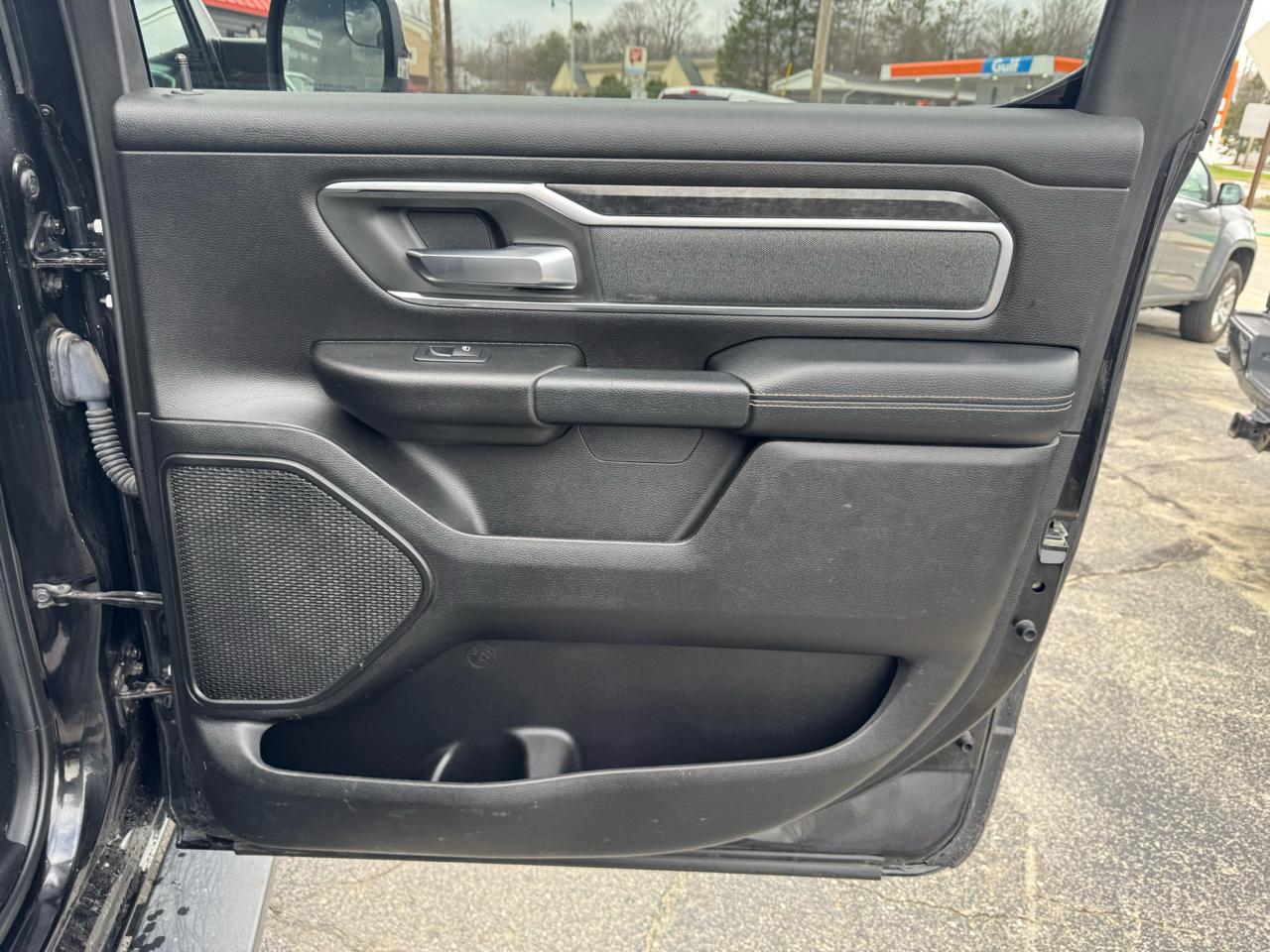 RAM 1500 Big Horn/Lone Star 4x4 Crew Cab 5'7" Box 2019