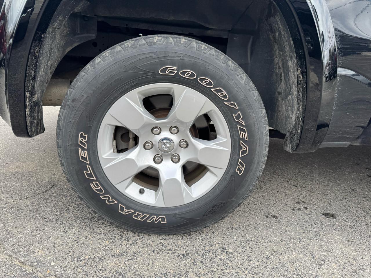 RAM 1500 Big Horn/Lone Star 4x4 Crew Cab 5'7" Box 2019