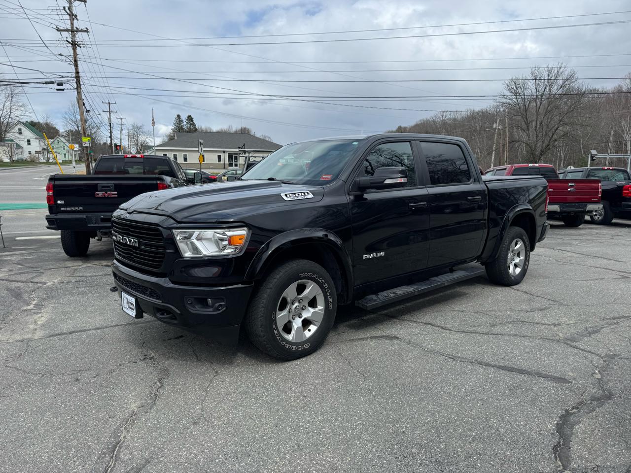 2019 RAM 1500 Big Horn/Lone Star 4x4 Crew Cab 5'7" Box