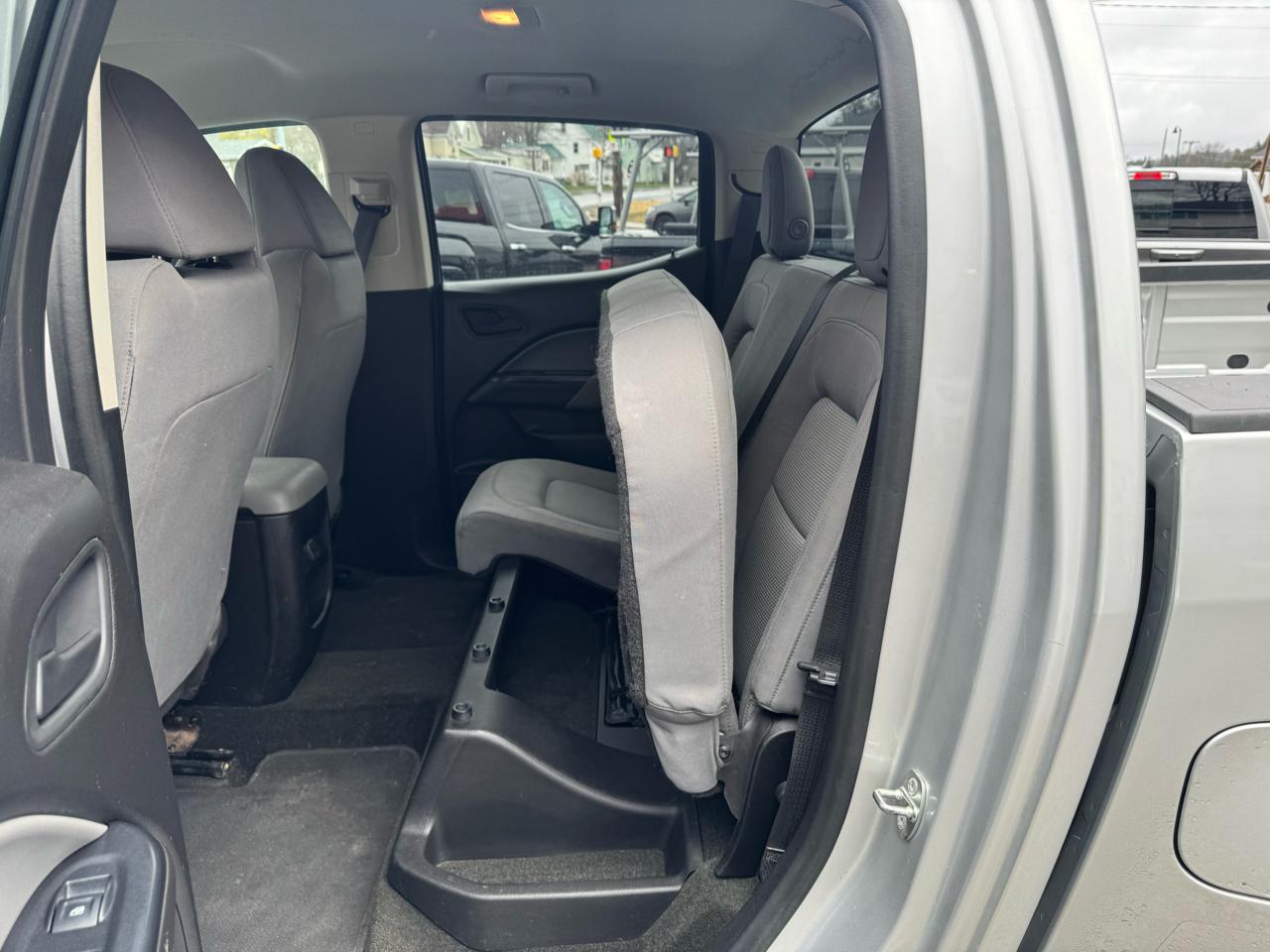 Chevrolet Colorado 4WD Crew Cab 128.3" WT 2016