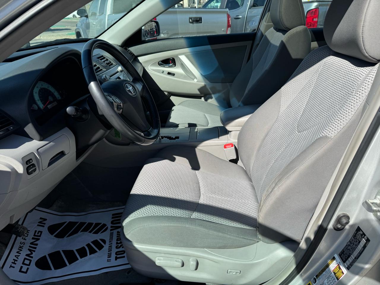 Toyota Camry 4dr Sdn SE Auto (Natl) 2009