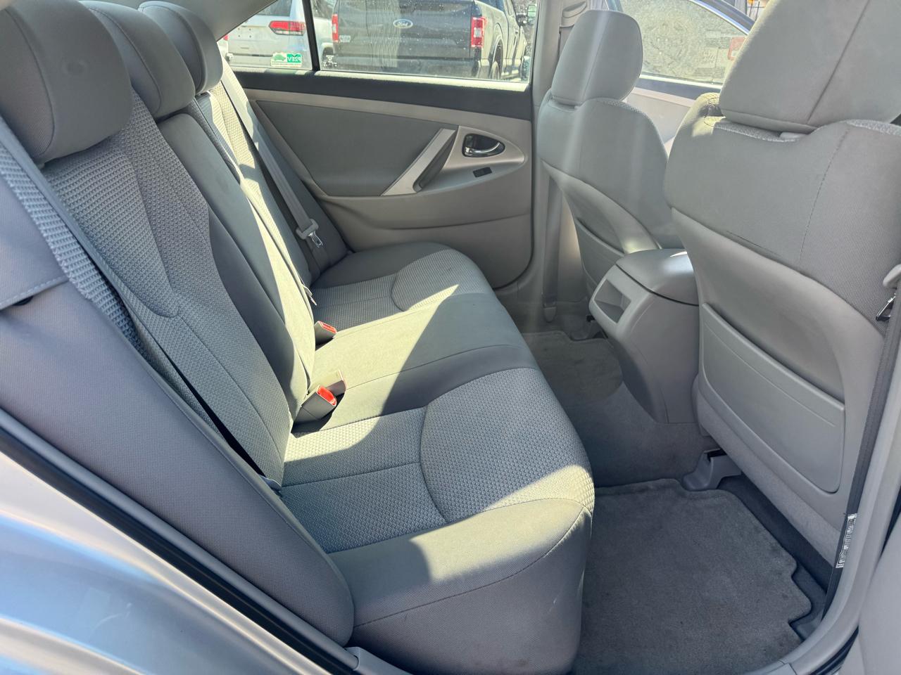 Toyota Camry 4dr Sdn SE Auto (Natl) 2009