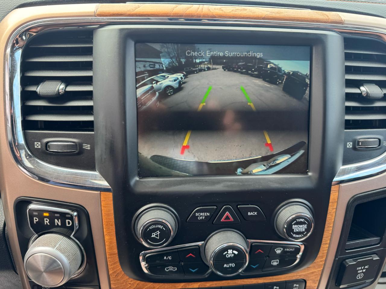 RAM 1500 Longhorn 4x4 Crew Cab 5'7" Box 2017