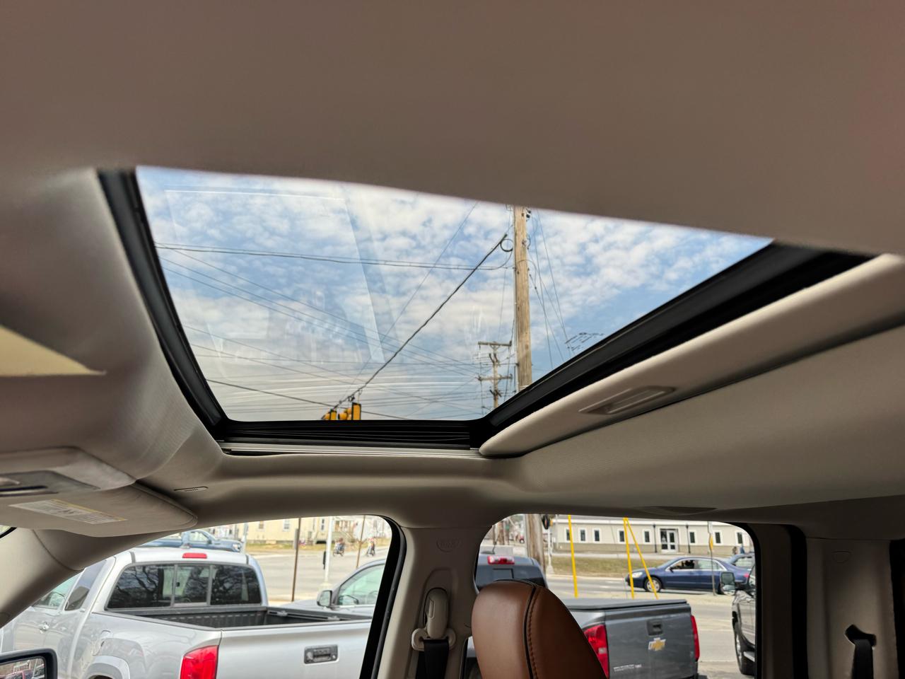 RAM 1500 Longhorn 4x4 Crew Cab 5'7" Box 2017