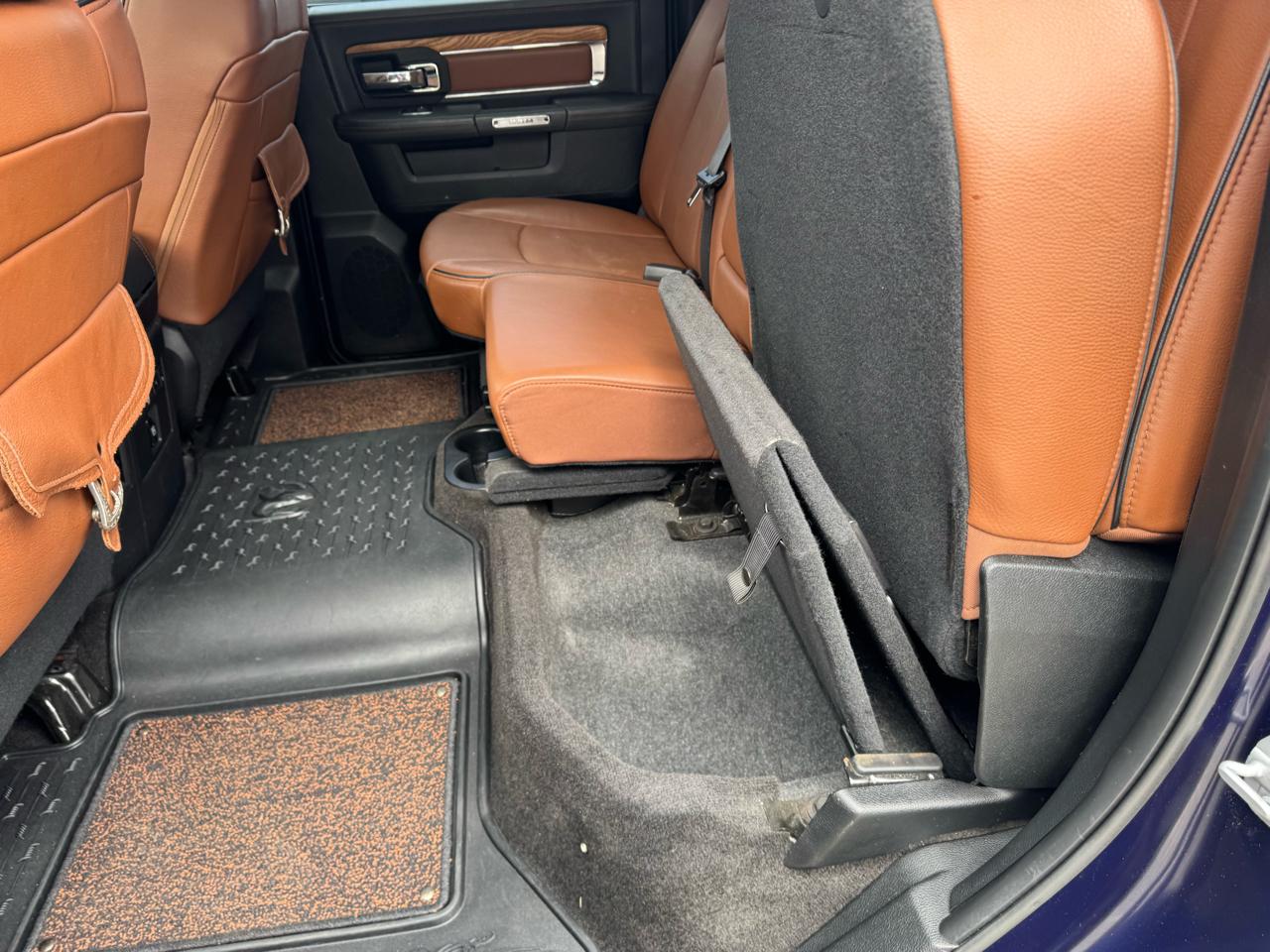 RAM 1500 Longhorn 4x4 Crew Cab 5'7" Box 2017