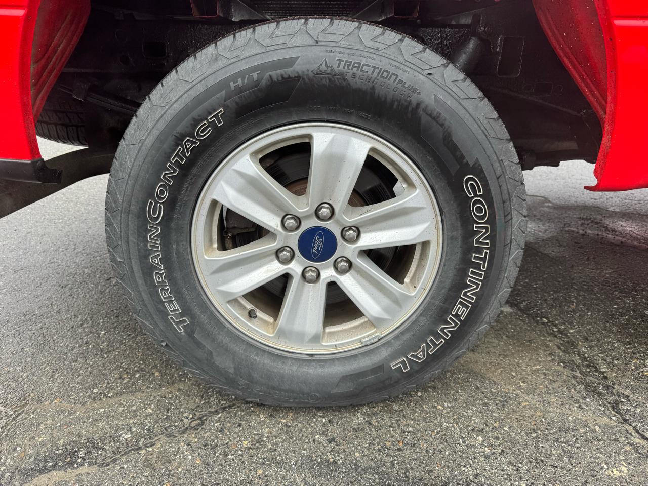 Ford F-150 4WD Reg Cab 141" XLT 2016