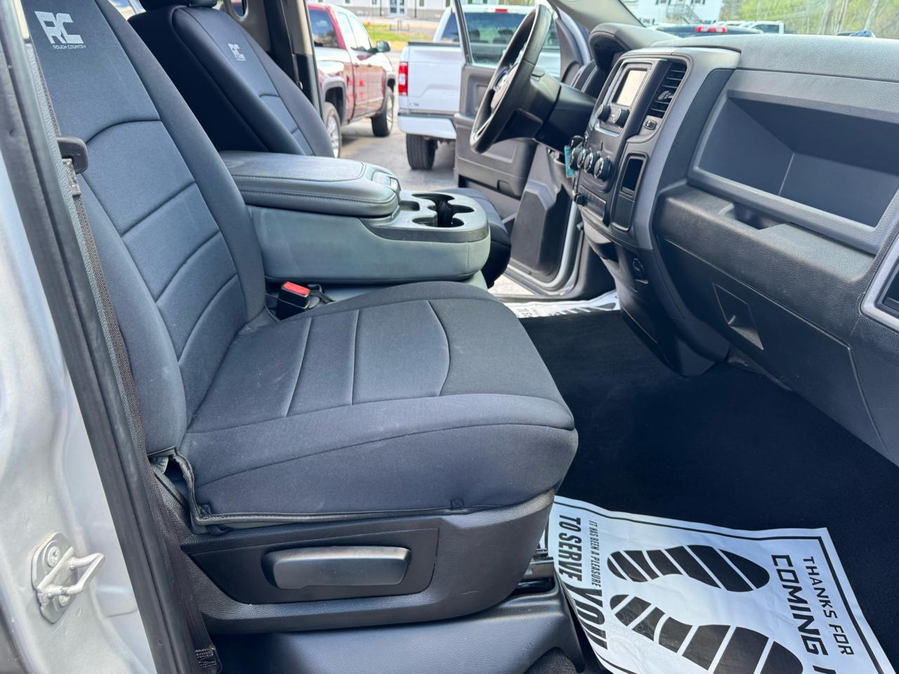 RAM 1500 Classic Express 4x4 Quad Cab 6'4" Box 2019