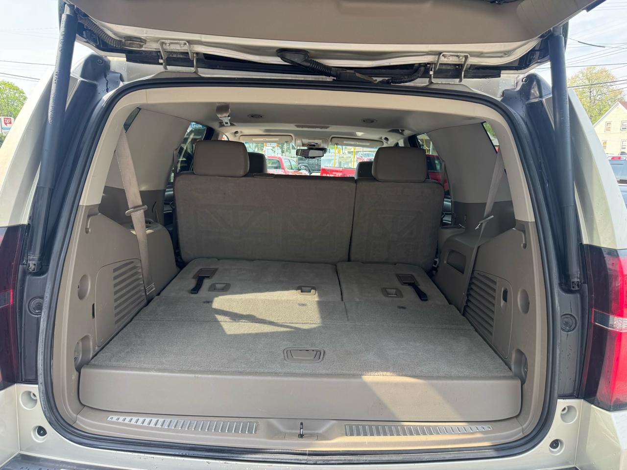 Chevrolet Tahoe 4WD 4dr LT 2016