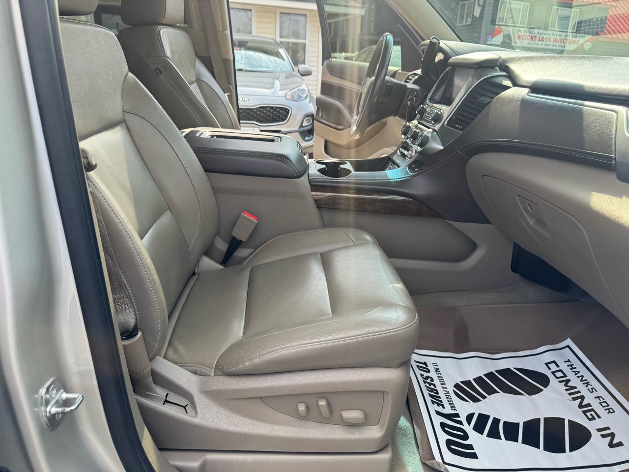 Chevrolet Tahoe 4WD 4dr LT 2016