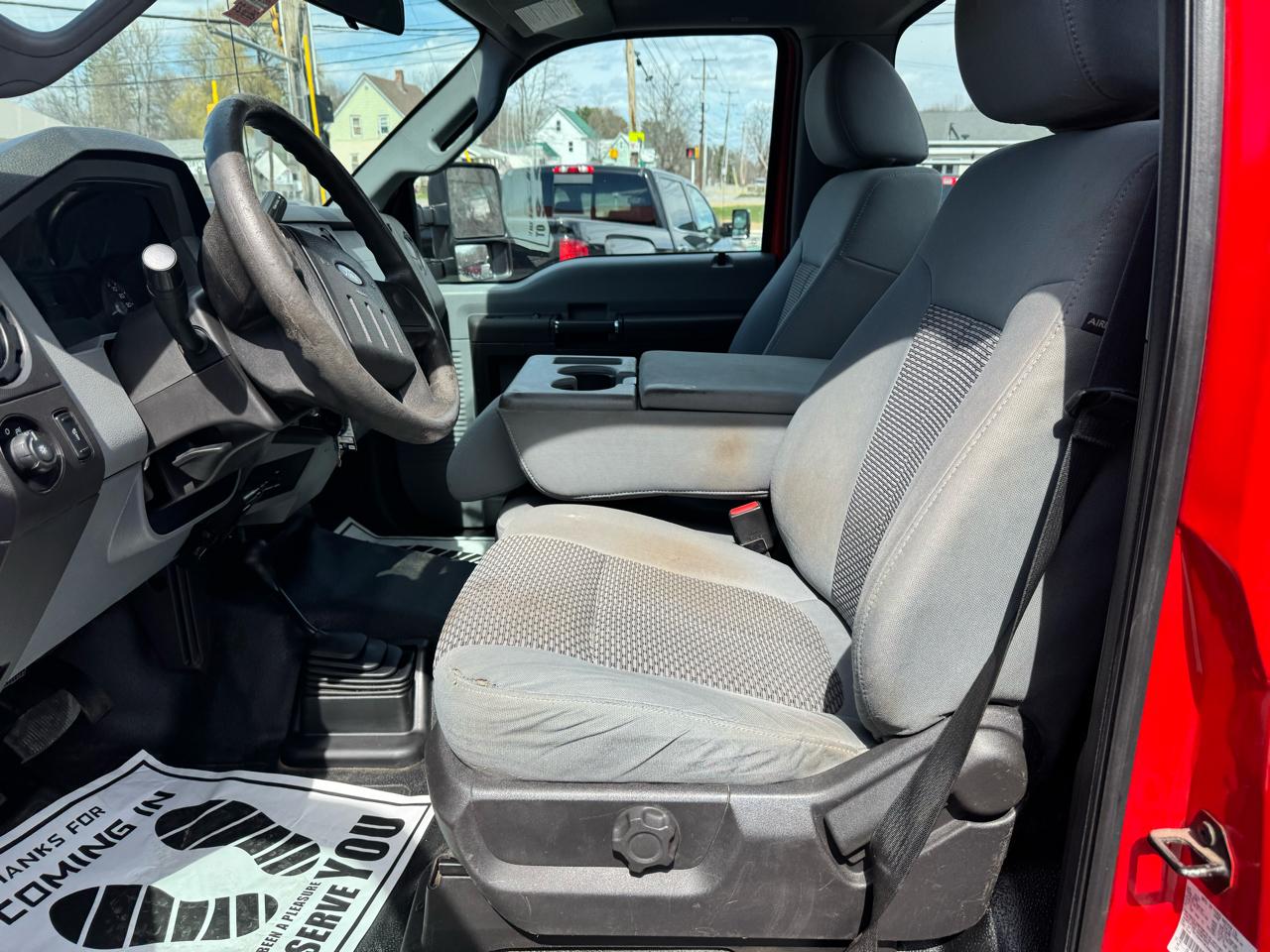 Ford Super Duty F-250 SRW 4WD Reg Cab 137" XL 2016