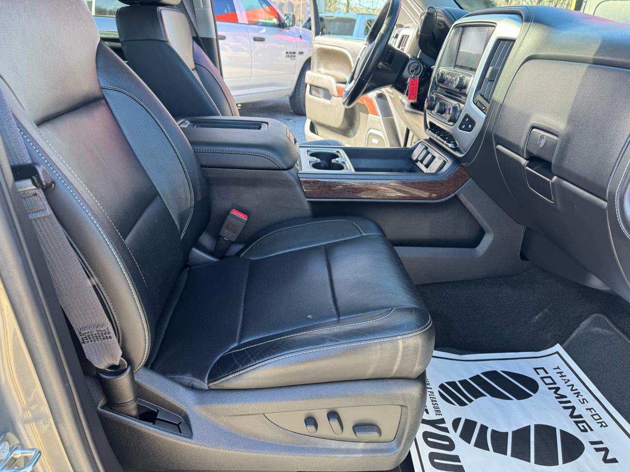 GMC Sierra 1500 4WD Crew Cab 143.5" SLT 2017