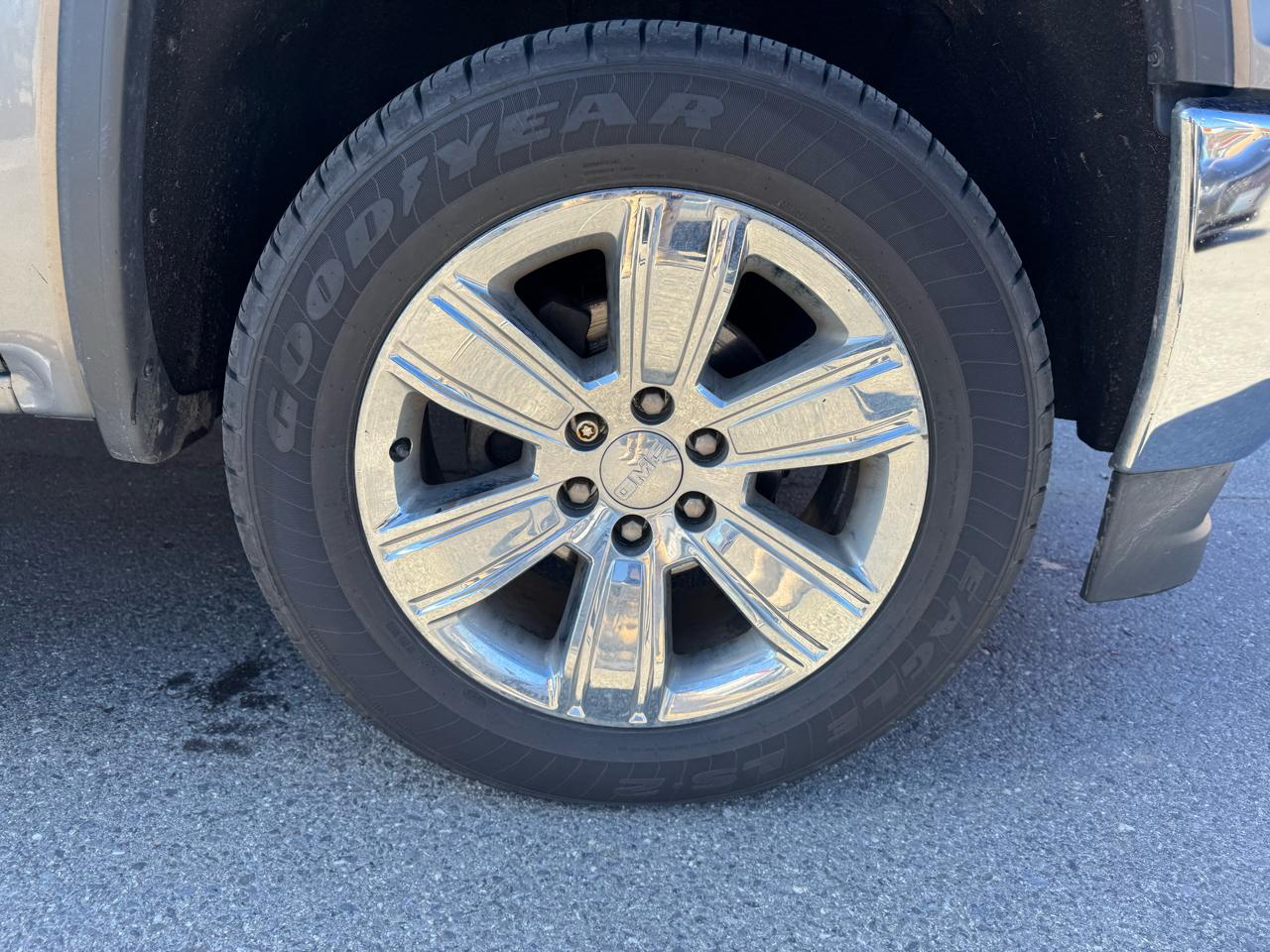 GMC Sierra 1500 4WD Crew Cab 143.5" SLT 2017