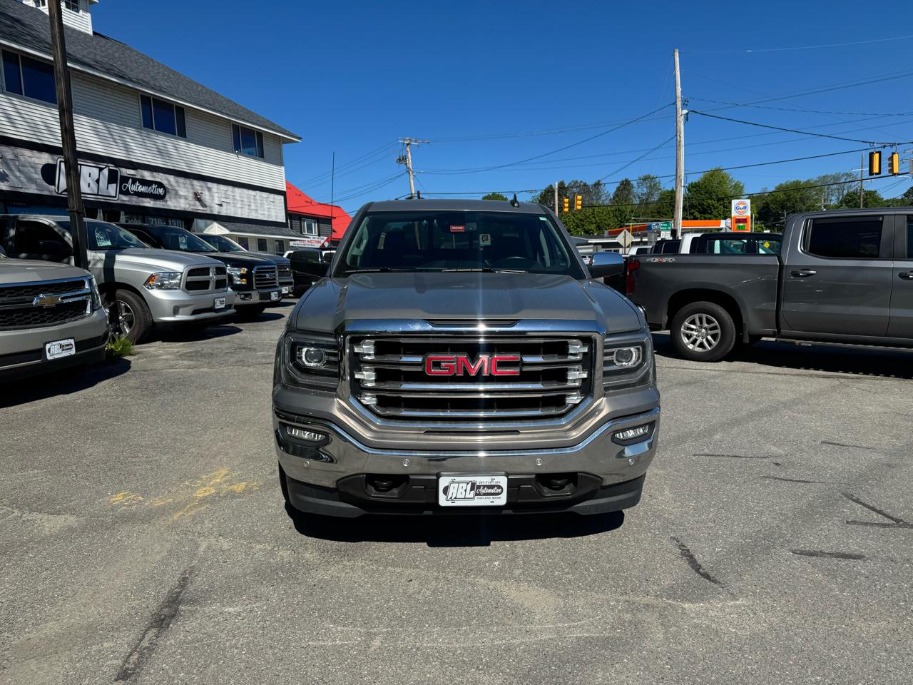 GMC Sierra 1500 4WD Crew Cab 143.5" SLT 2017