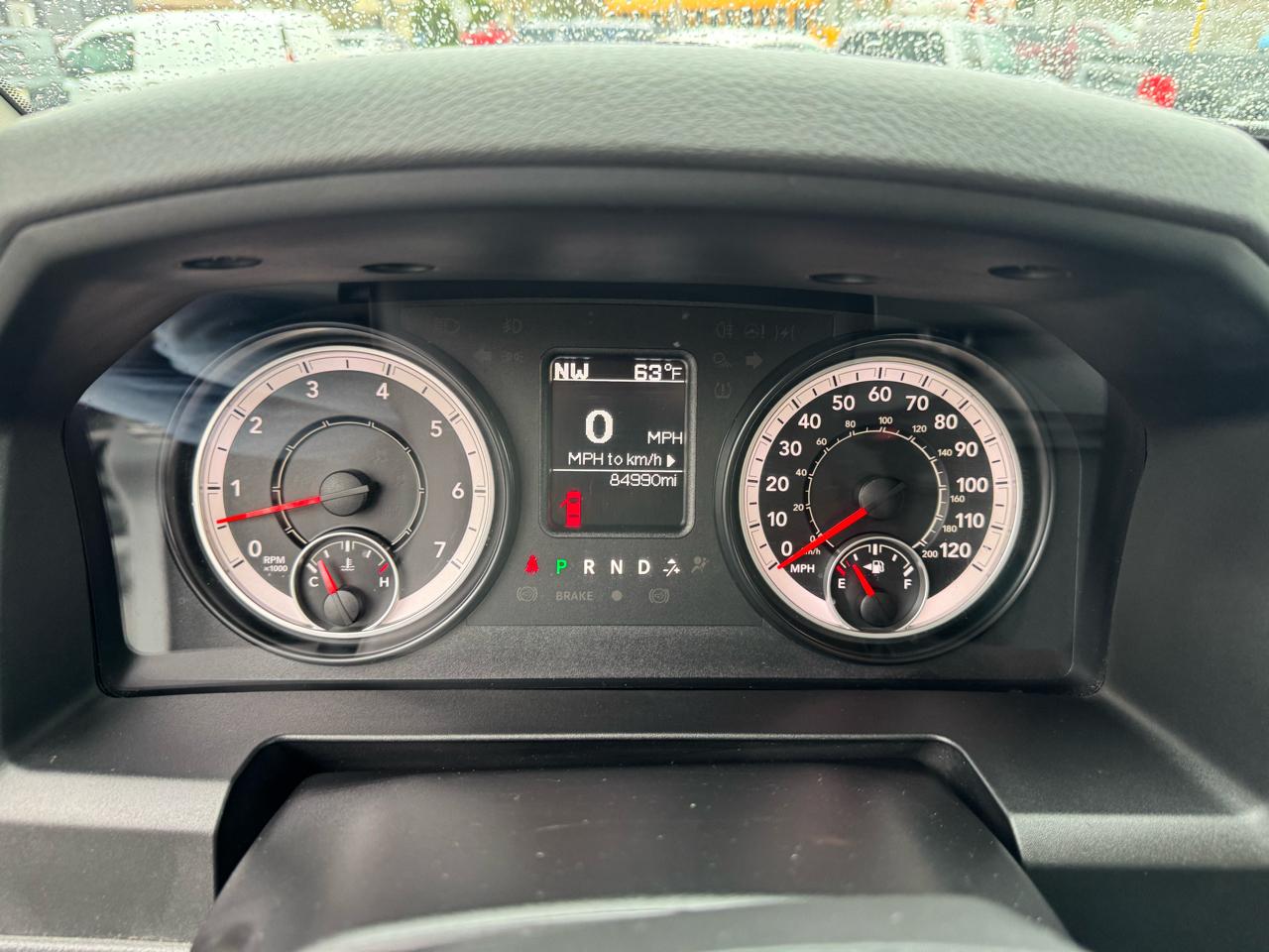 RAM 1500 4WD Quad Cab 140.5" Express 2016