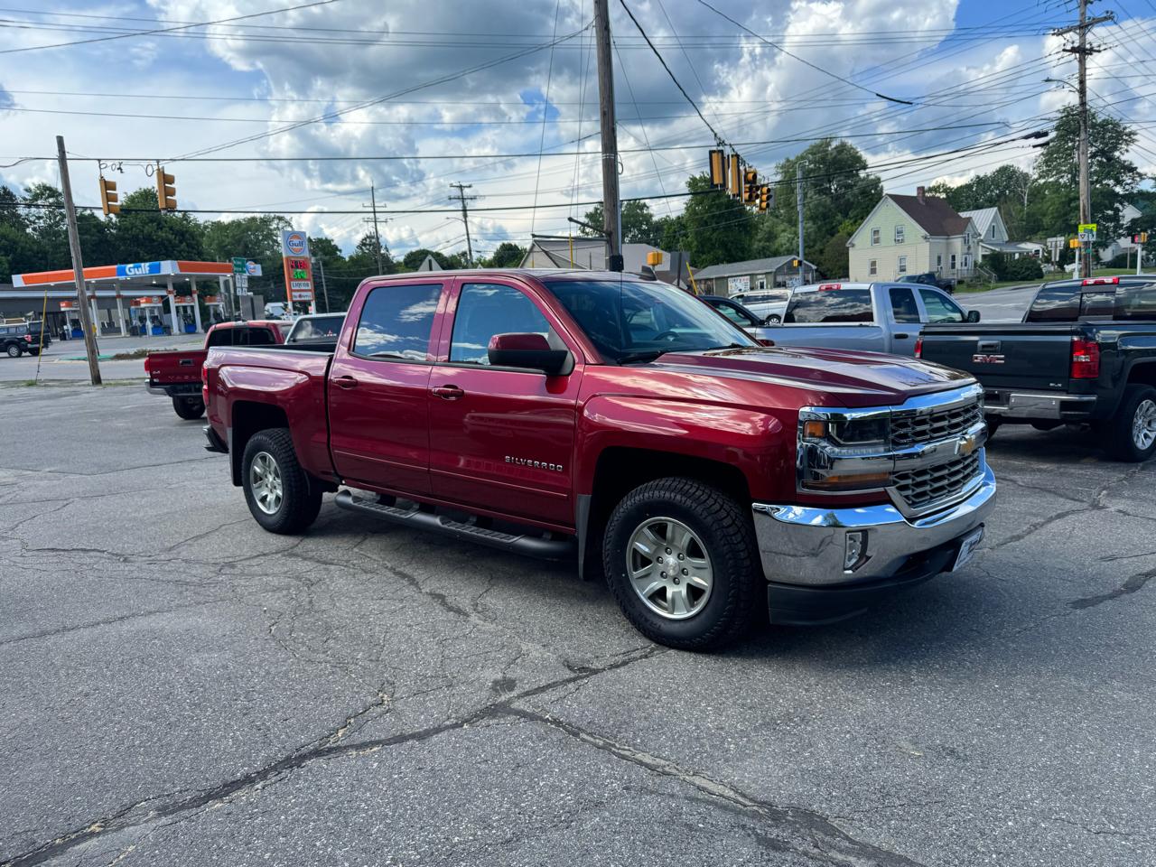 Chevrolet Silverado 1500 4WD Crew Cab 143.5" LT w/1LT 2018