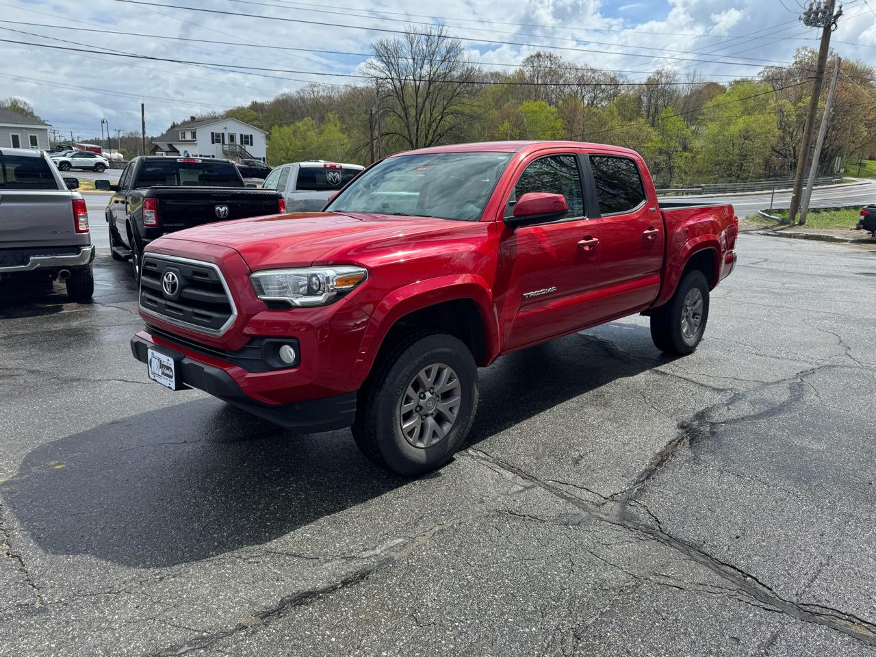 Toyota Tacoma SR5 Double Cab 5' Bed V6 4x4 AT (Natl) 2017
