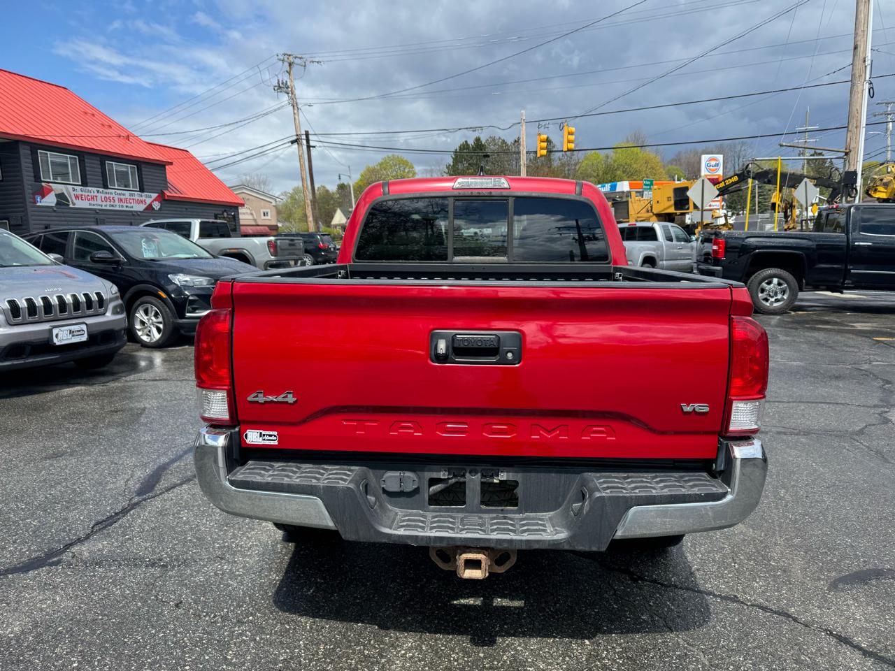 Toyota Tacoma SR5 Double Cab 5' Bed V6 4x4 AT (Natl) 2017