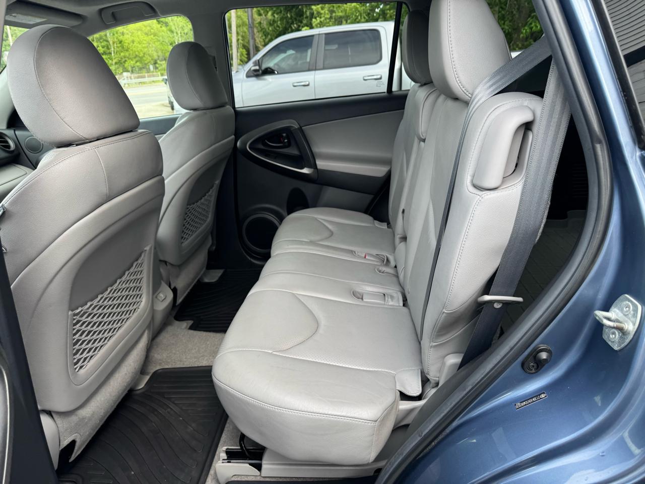 Toyota RAV4 4WD 4dr V6 Limited (Natl) 2012