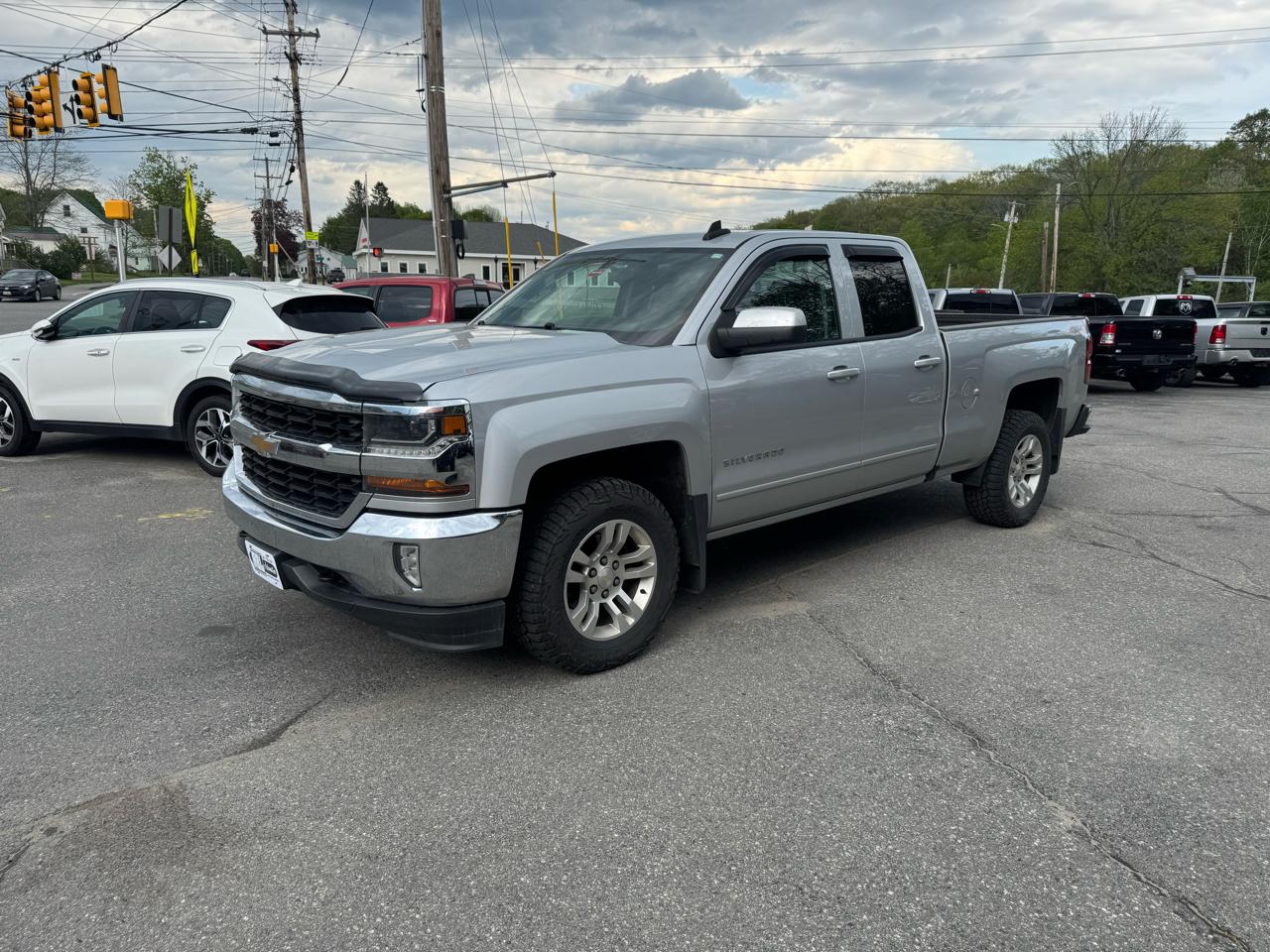 Chevrolet Silverado 1500 4WD Double Cab 143.5" LT w/1LT 2016