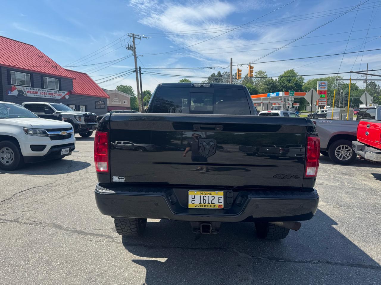 RAM 2500 Big Horn 4x4 Crew Cab 6'4" Box 2017