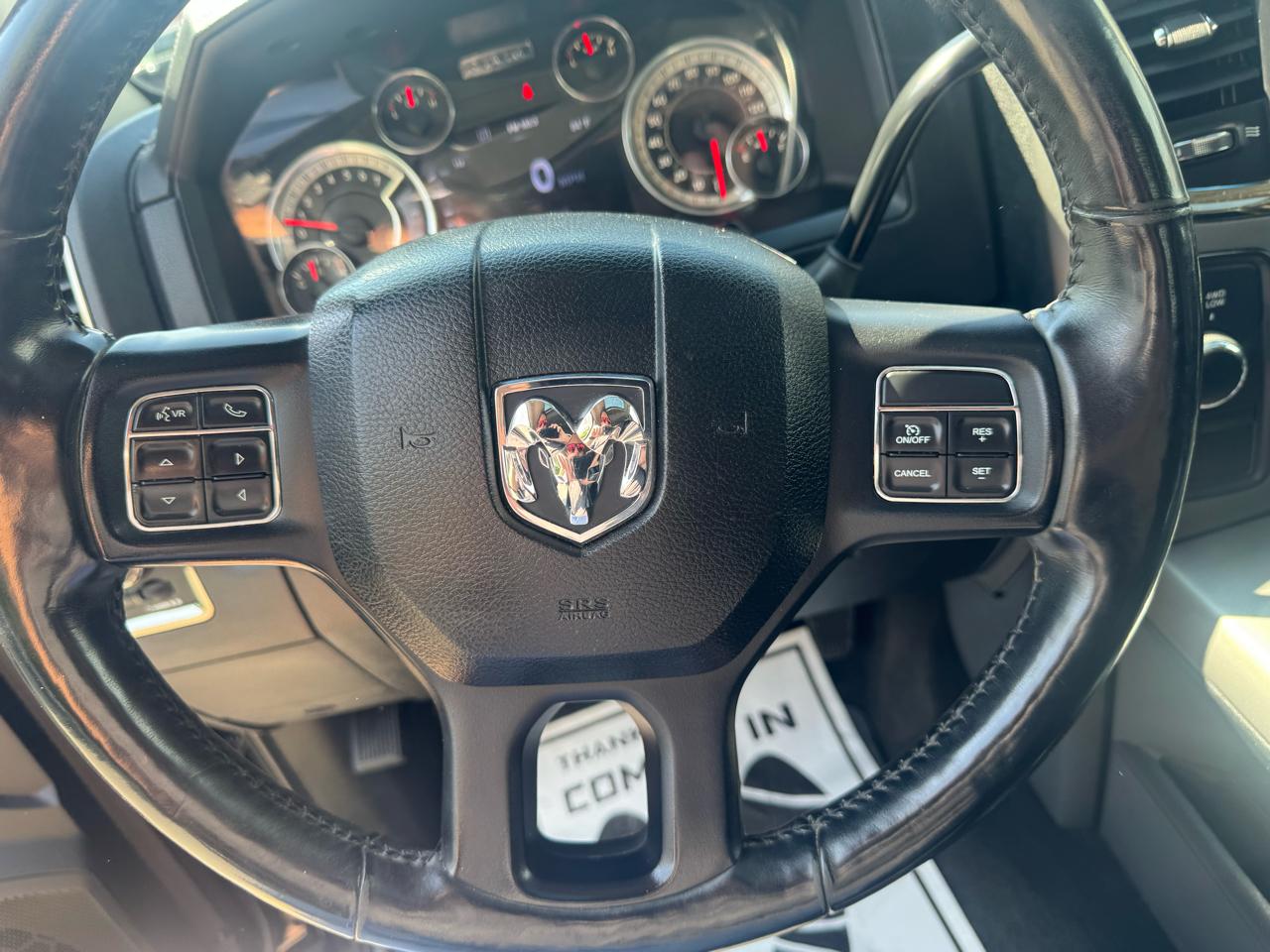 RAM 2500 Big Horn 4x4 Crew Cab 6'4" Box 2017
