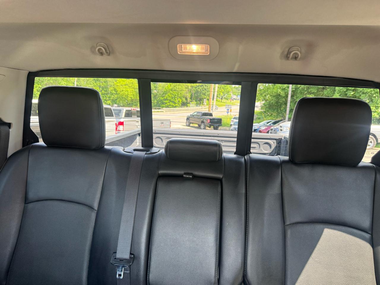 RAM 2500 Big Horn 4x4 Crew Cab 6'4" Box 2017