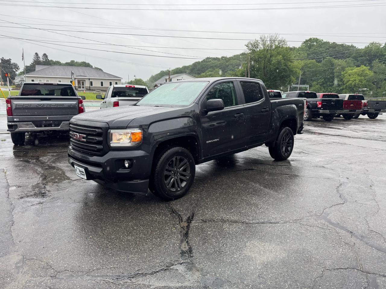 GMC Canyon 4WD Crew Cab 128" SLE 2020