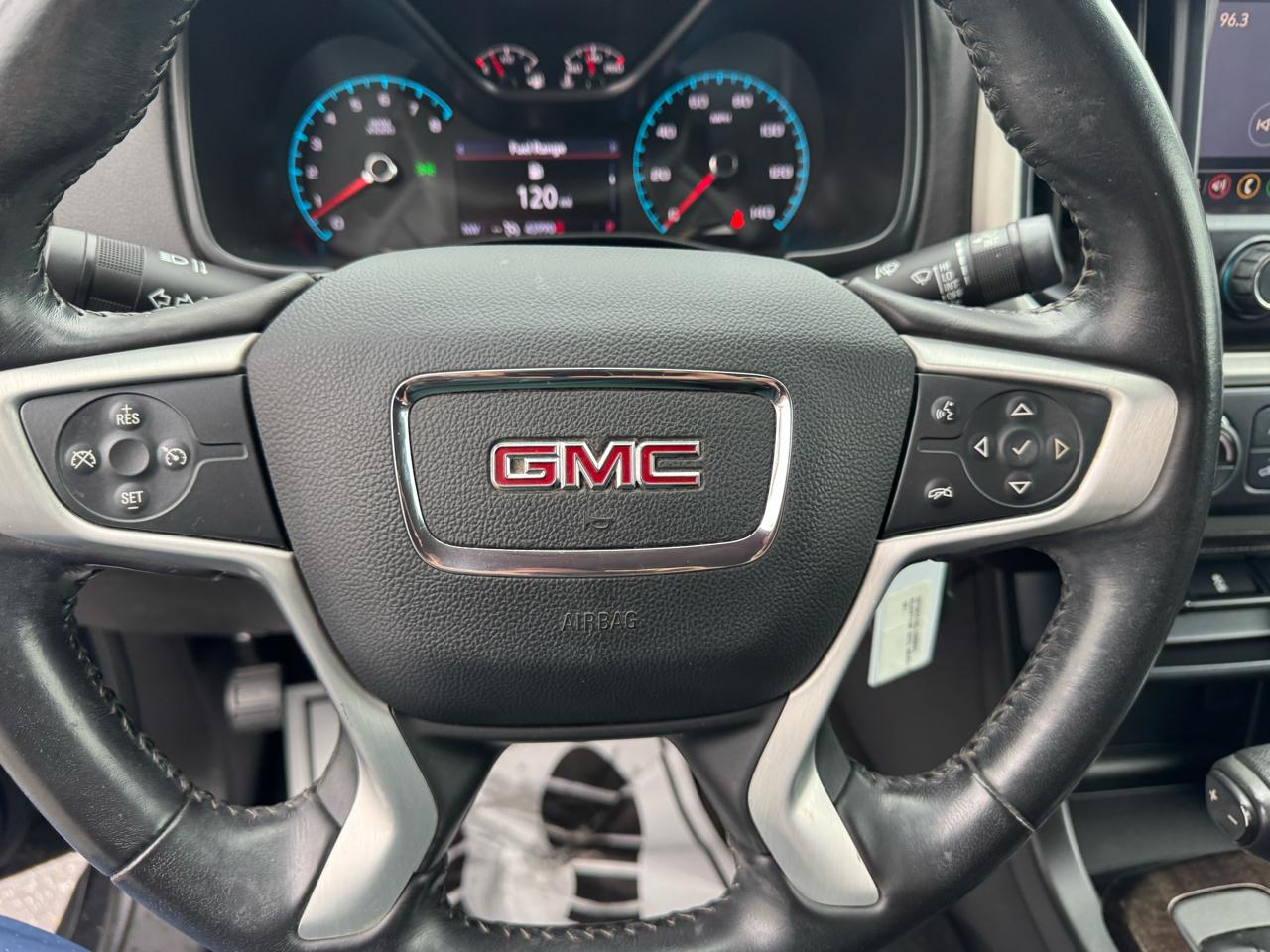 GMC Canyon 4WD Crew Cab 128" SLE 2020