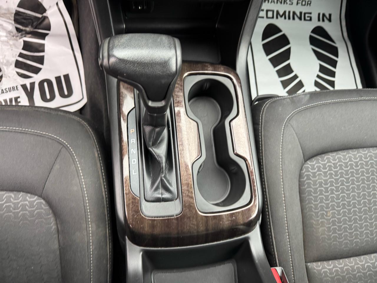 GMC Canyon 4WD Crew Cab 128" SLE 2020