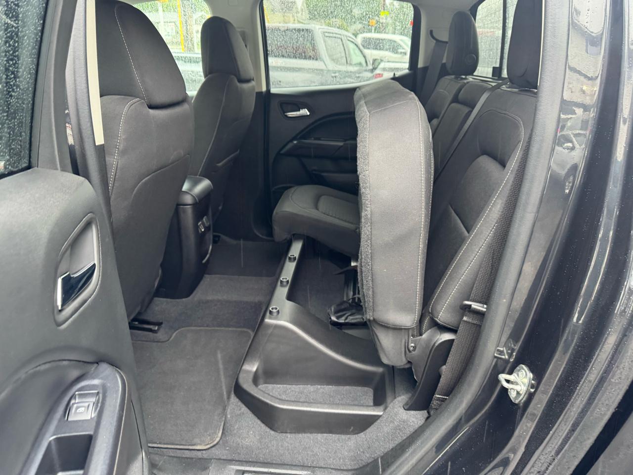 GMC Canyon 4WD Crew Cab 128" SLE 2020