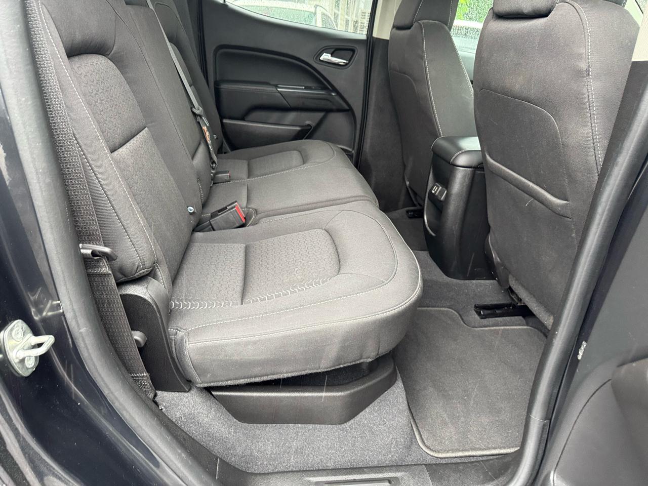 GMC Canyon 4WD Crew Cab 128" SLE 2020