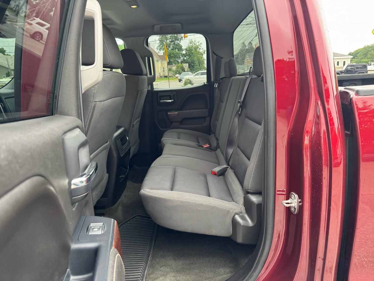 GMC Sierra 1500 4WD Double Cab 143.5" SLE 2017