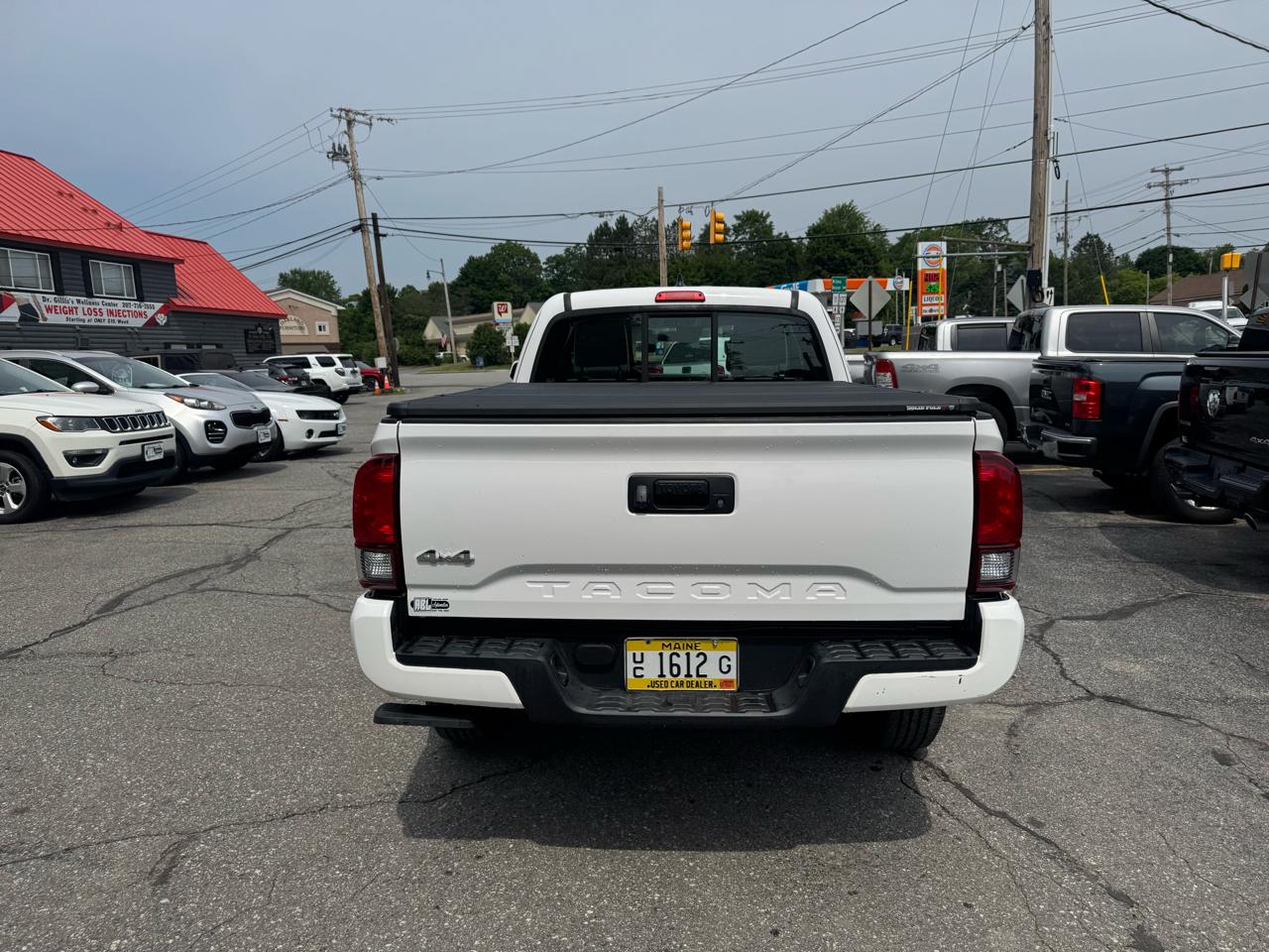 Toyota Tacoma SR Access Cab 6' Bed I4 4x4 AT (Natl) 2018