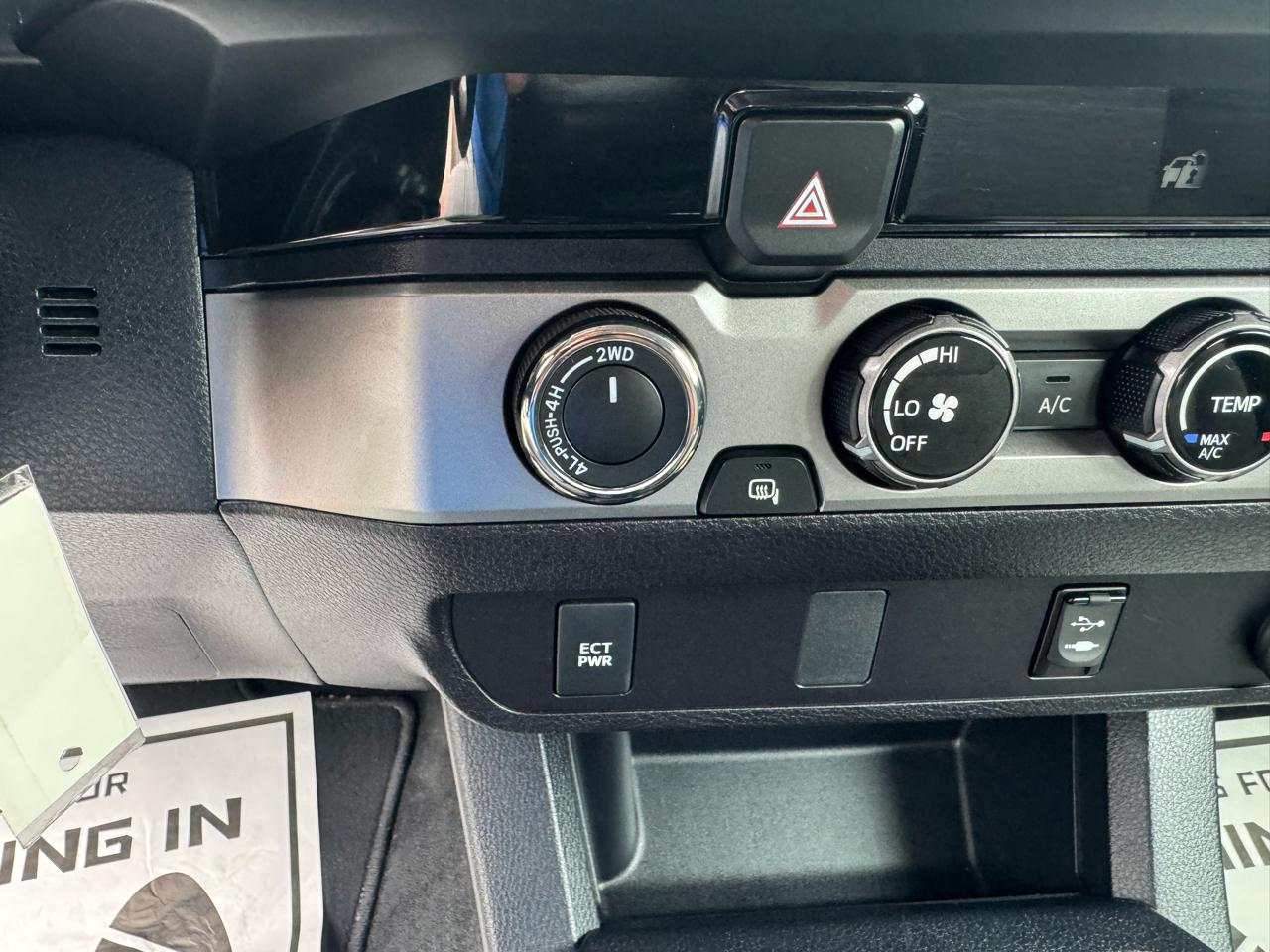 Toyota Tacoma SR Access Cab 6' Bed I4 4x4 AT (Natl) 2018