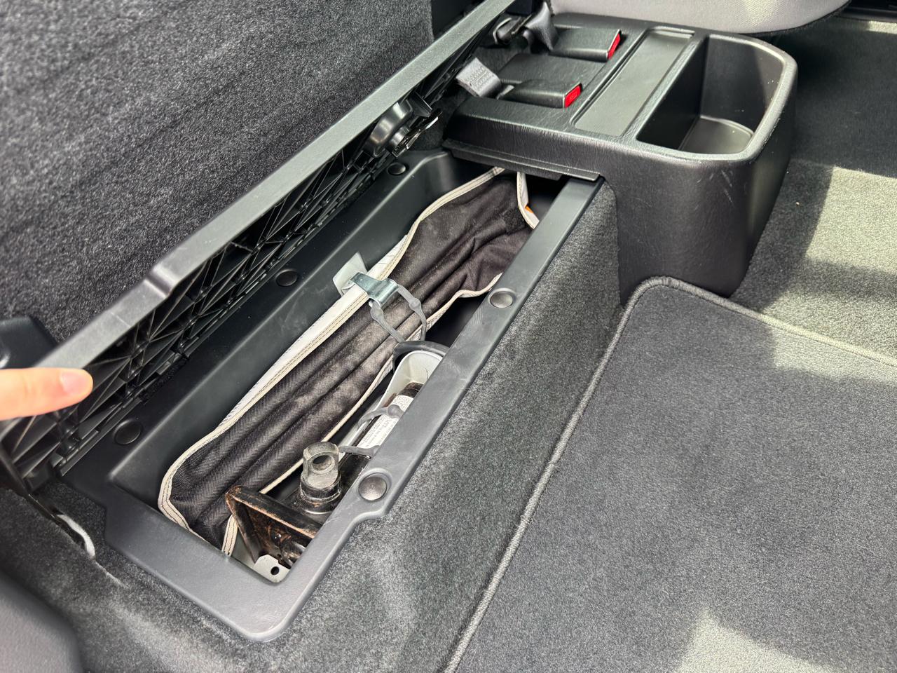 Toyota Tacoma SR Access Cab 6' Bed I4 4x4 AT (Natl) 2018