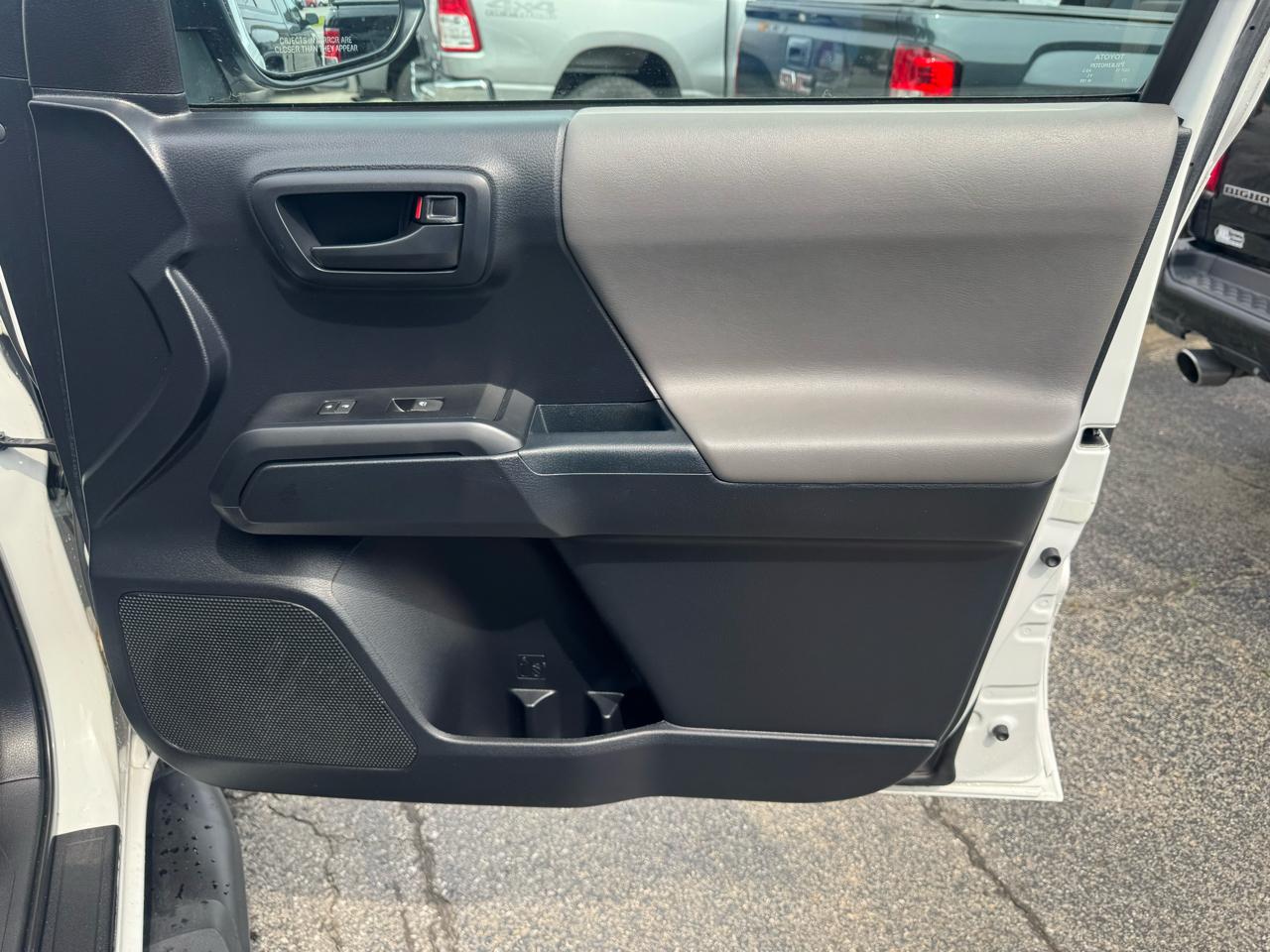 Toyota Tacoma SR Access Cab 6' Bed I4 4x4 AT (Natl) 2018