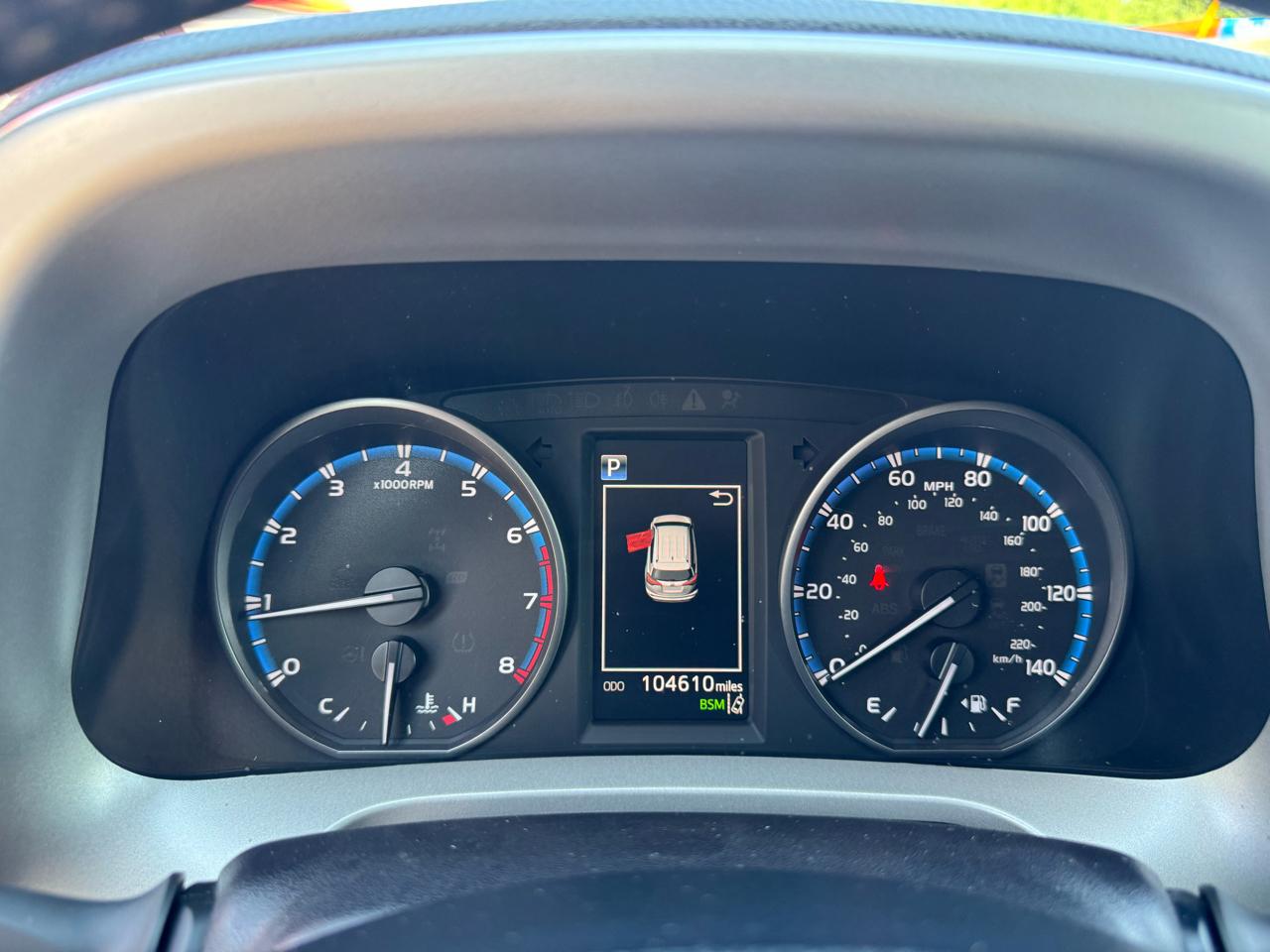 Toyota RAV4 XLE AWD (Natl) 2018