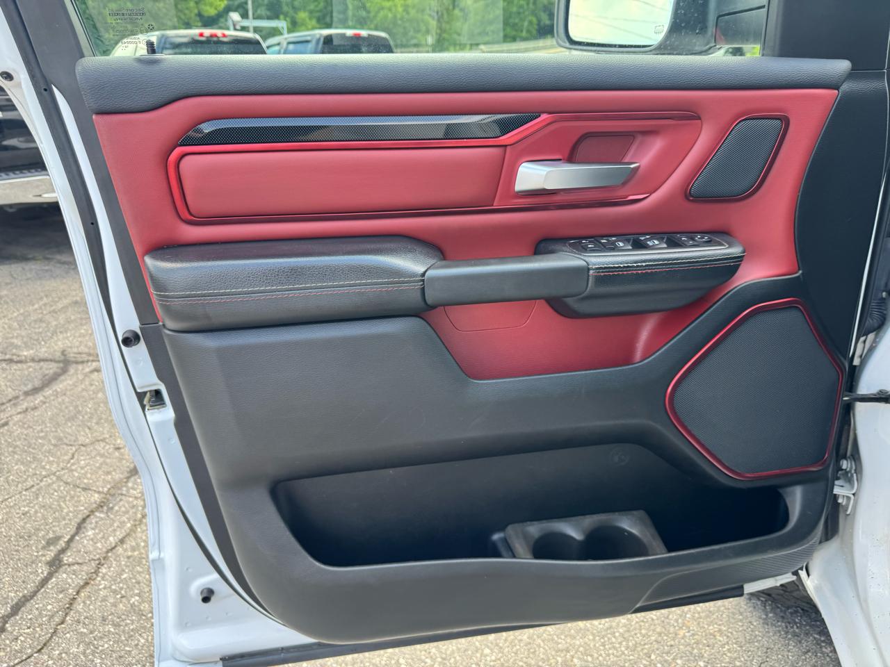 RAM 1500 Rebel 4x4 Crew Cab 5'7" Box 2019