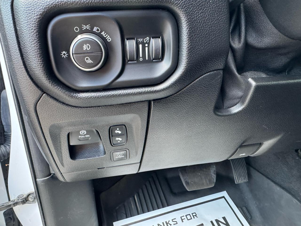 RAM 1500 Rebel 4x4 Crew Cab 5'7" Box 2019