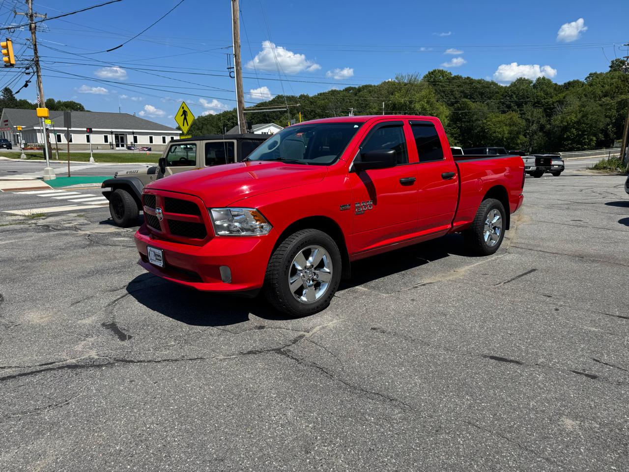 RAM 1500 Classic Express 4x4 Quad Cab 6'4" Box 2019