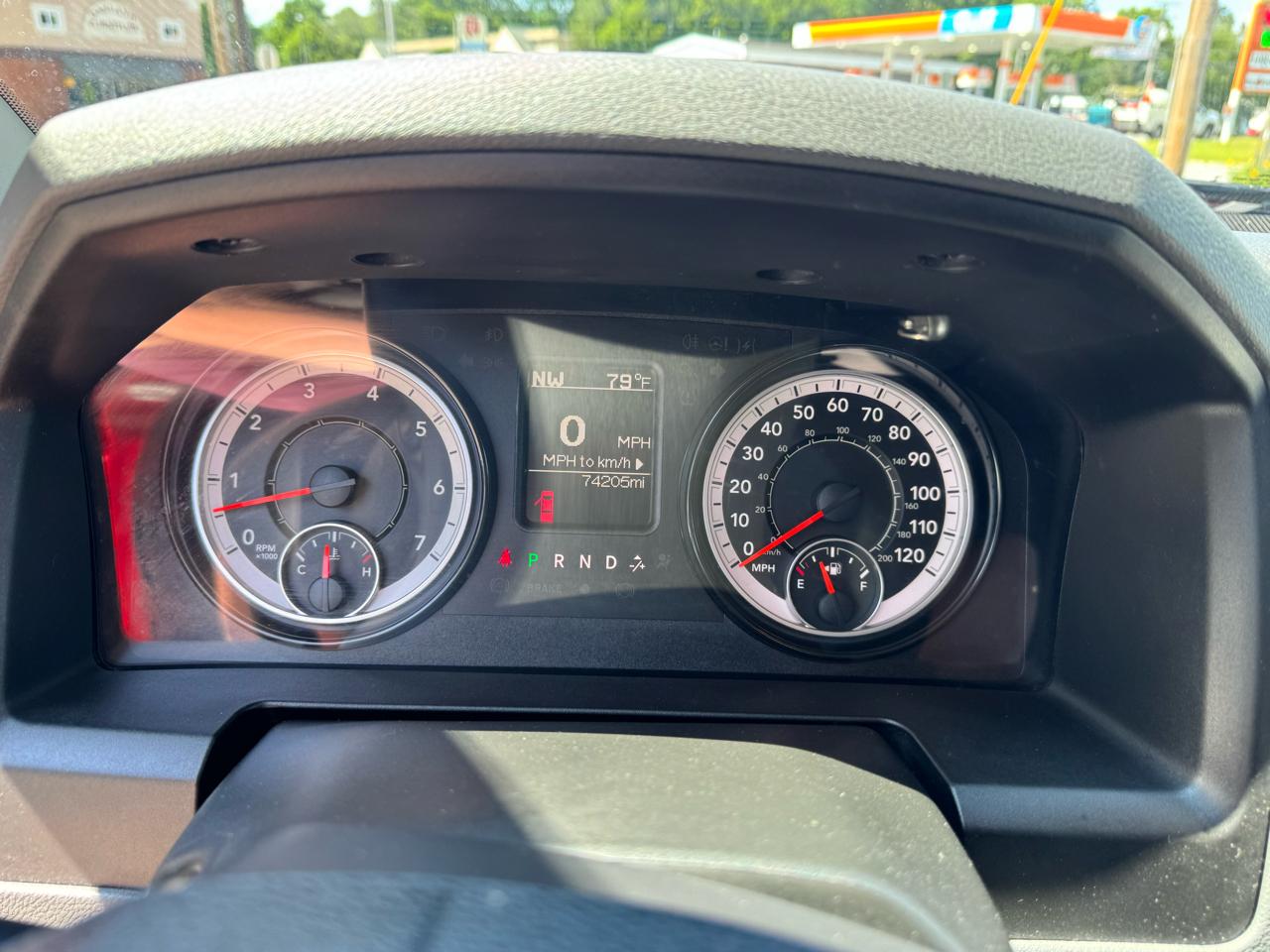 RAM 1500 Classic Express 4x4 Quad Cab 6'4" Box 2019