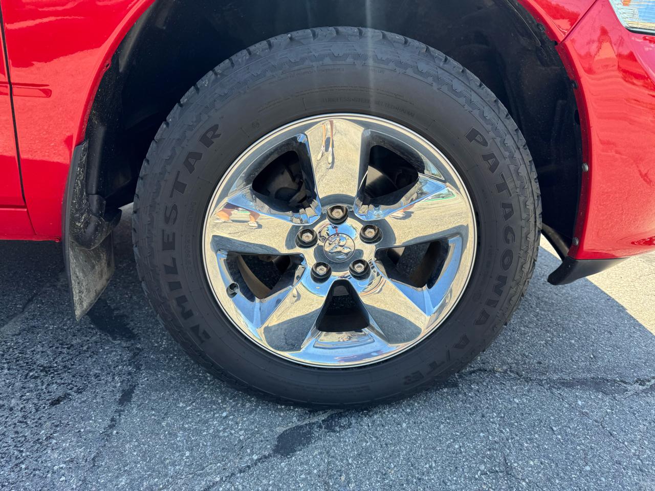 RAM 1500 Classic Express 4x4 Quad Cab 6'4" Box 2019