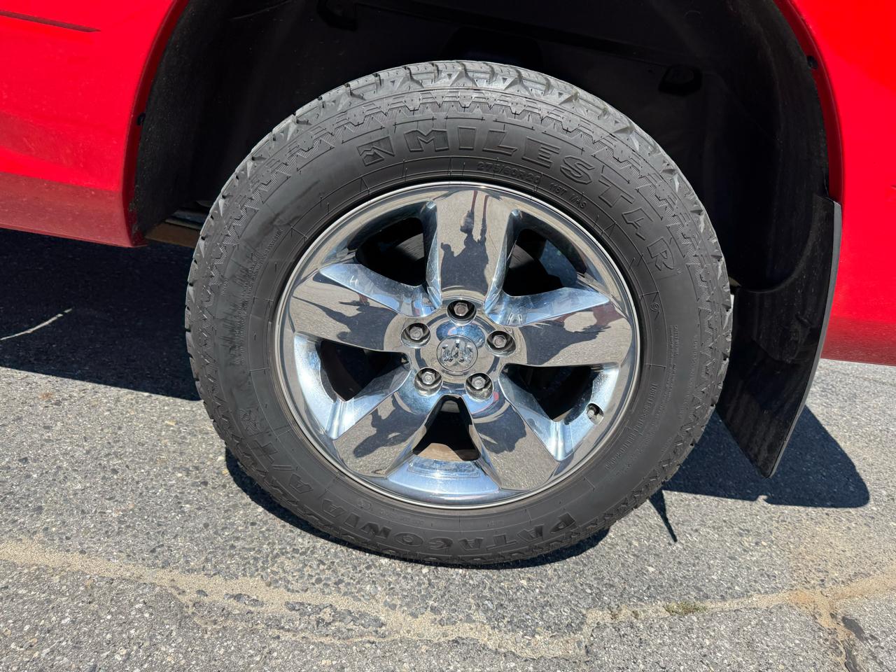 RAM 1500 Classic Express 4x4 Quad Cab 6'4" Box 2019
