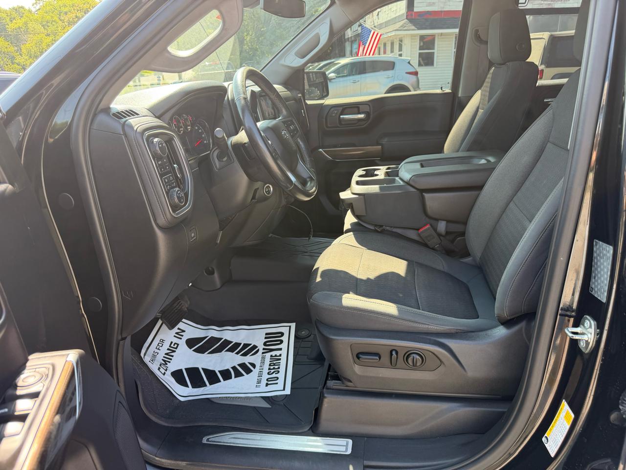 Chevrolet Silverado 1500 4WD Crew Cab 147" RST 2019
