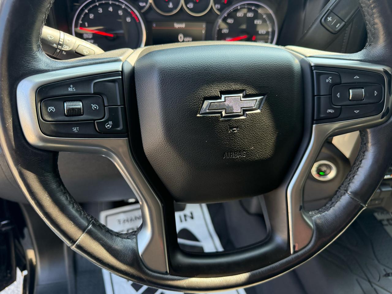 Chevrolet Silverado 1500 4WD Crew Cab 147" RST 2019