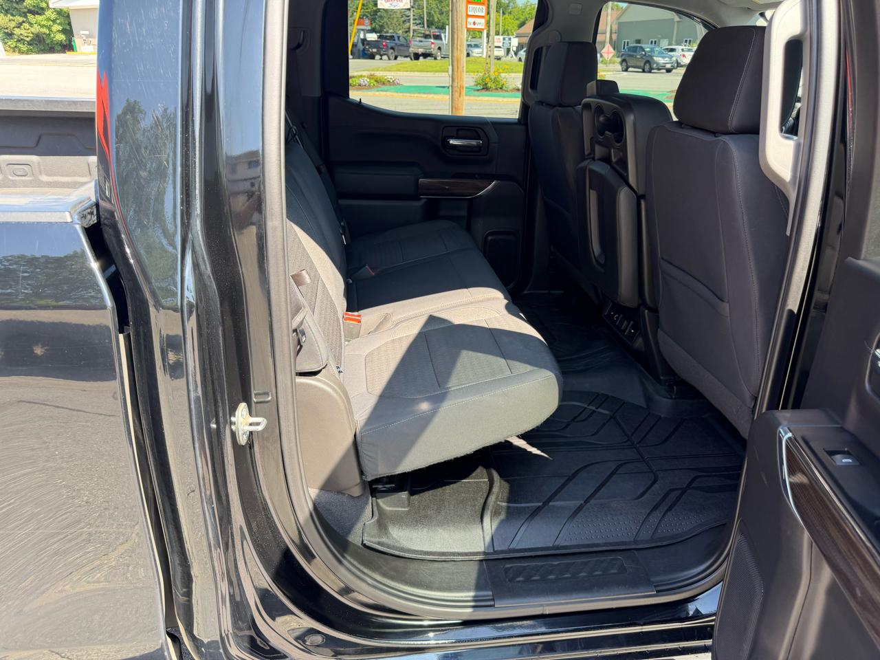Chevrolet Silverado 1500 4WD Crew Cab 147" RST 2019