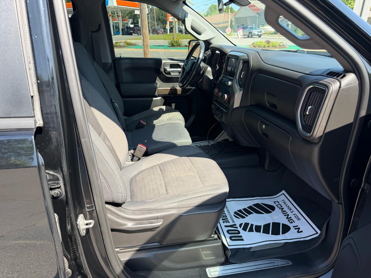 Chevrolet Silverado 1500 4WD Crew Cab 147" RST 2019