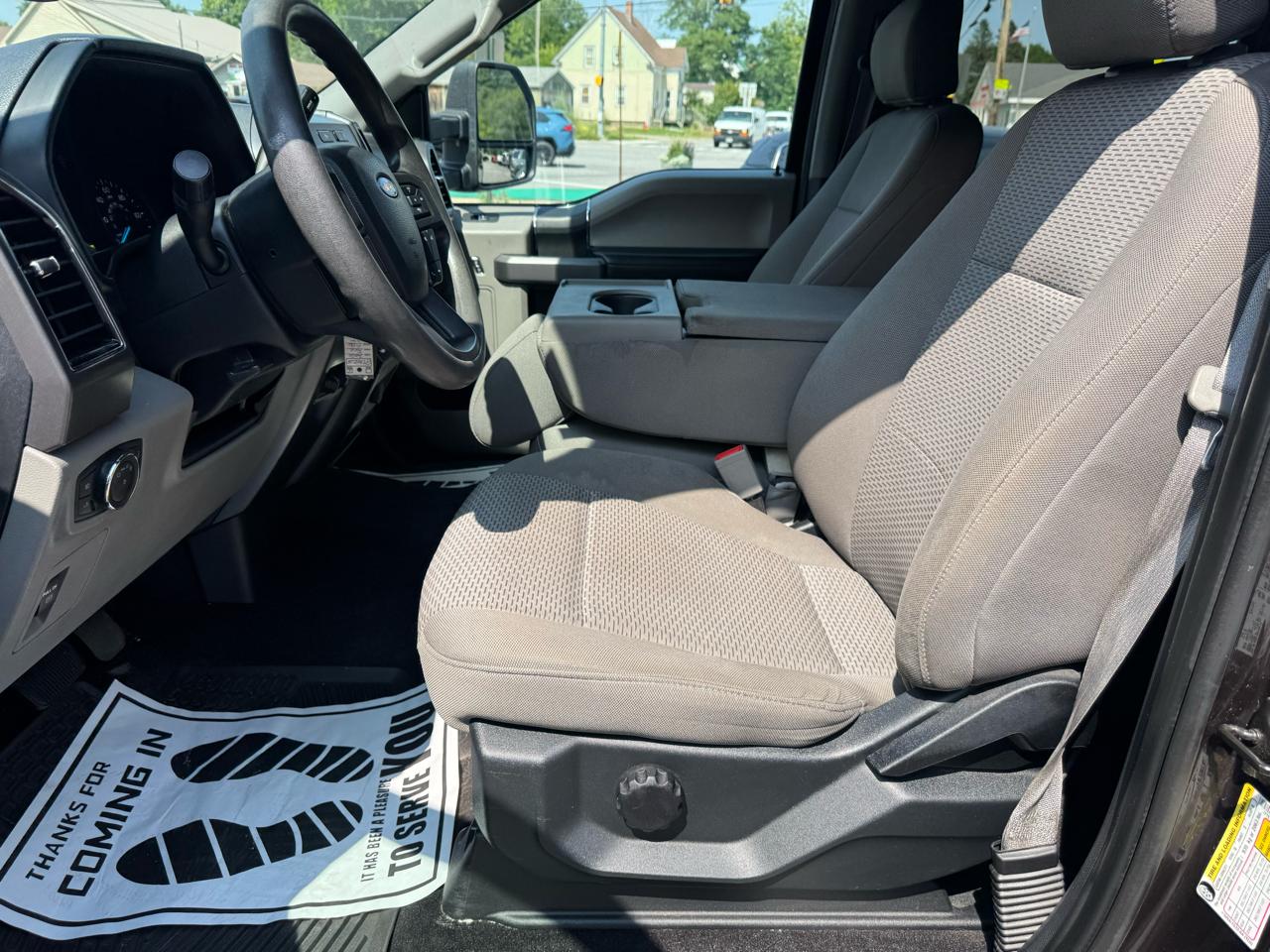 Ford F-150 XLT SuperCab 5.5-ft Box 4WD 2020