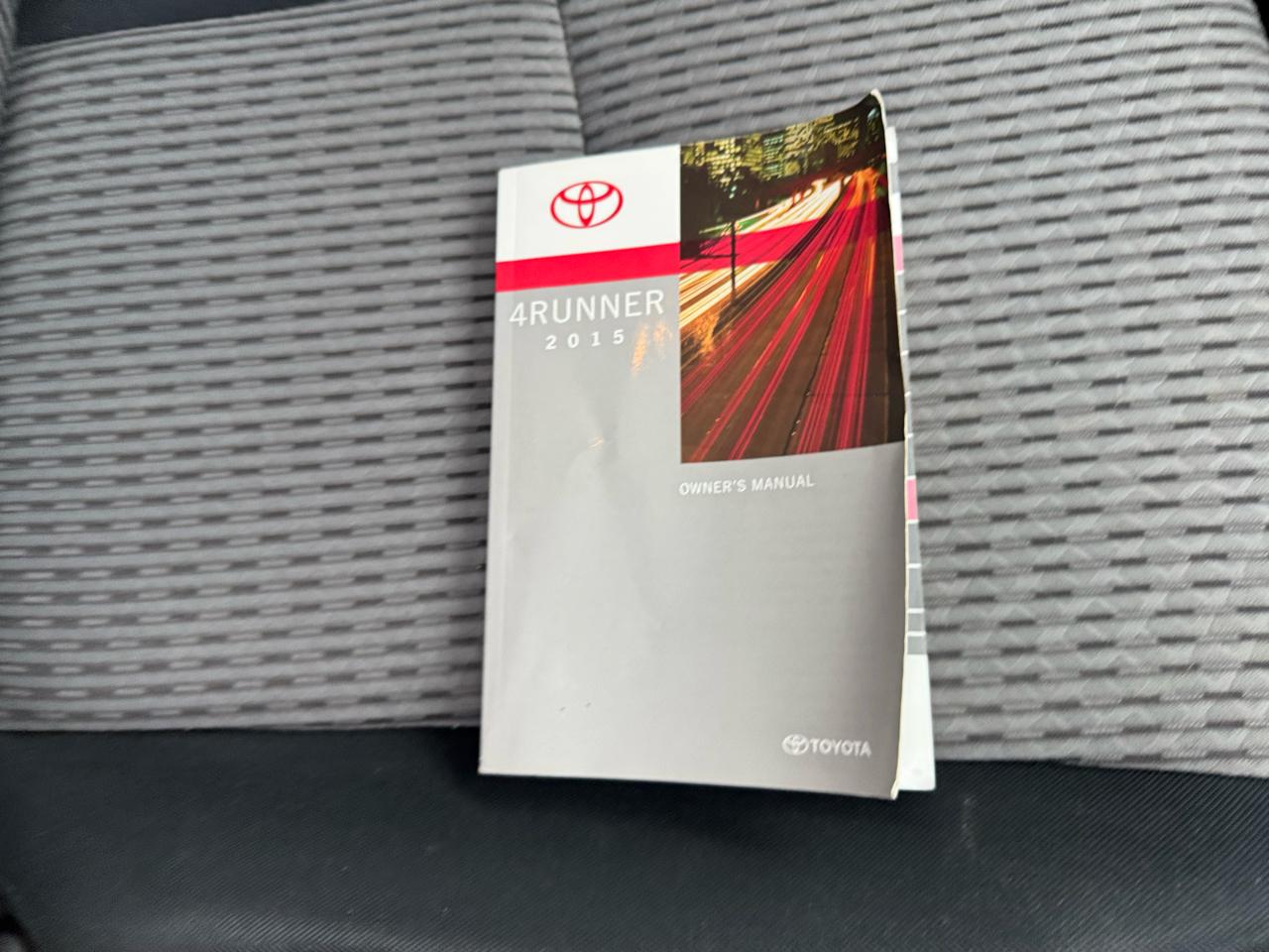 Toyota 4Runner 4WD 4dr V6 SR5 Sport (Natl) 2015